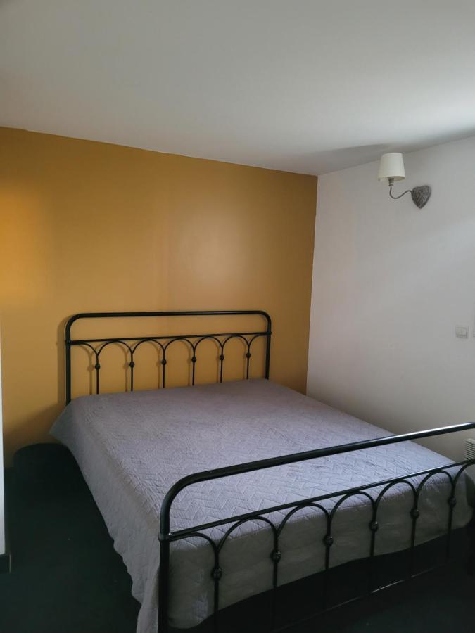 Appartement Avec Exterieur Aigues-Mortes Esterno foto