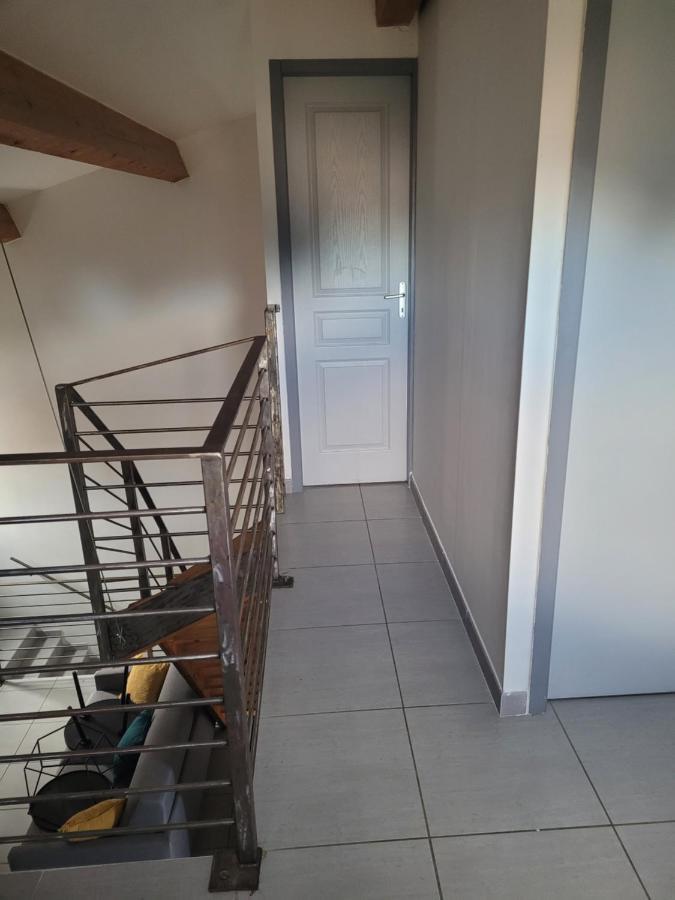 Appartement Avec Exterieur Aigues-Mortes Esterno foto